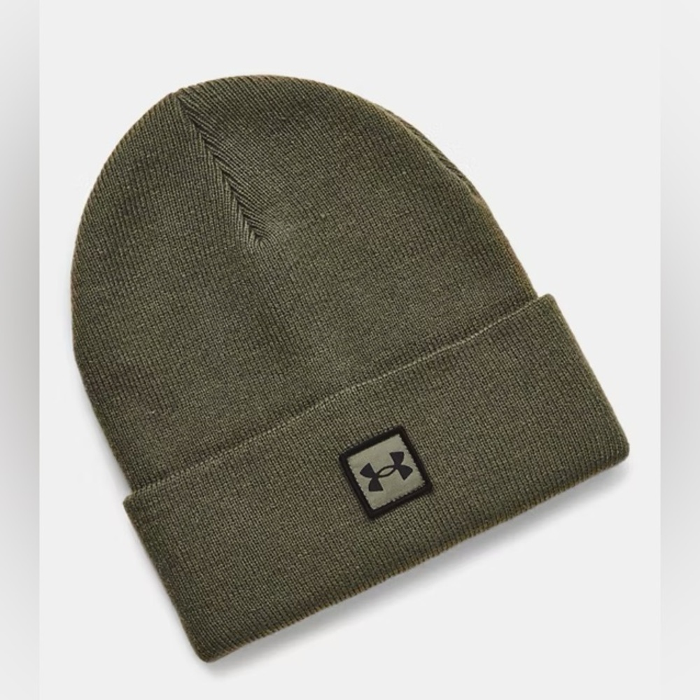 Under Armour UA Halftime Cuff Beanie in Marine Green